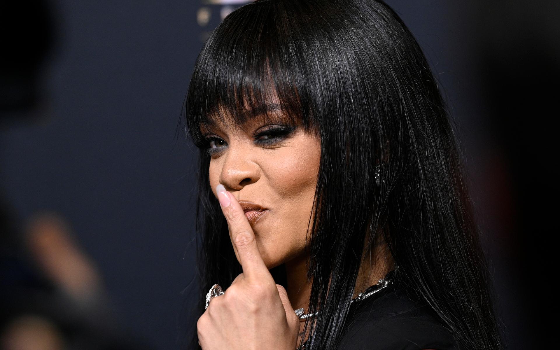 Rihannas företag Savage X Fenty kan värderas till 3 miljarder vid notering, enligt Bloomberg News. 