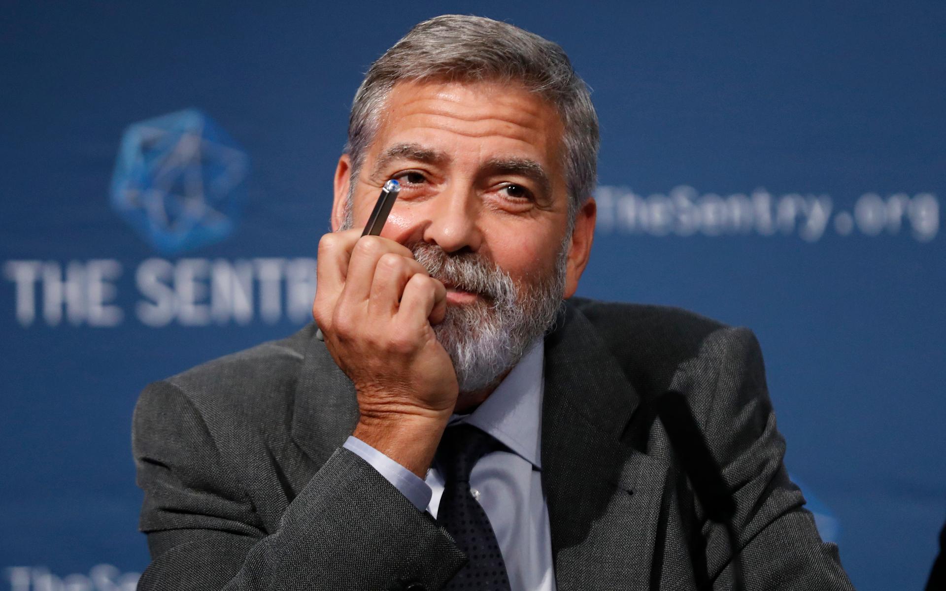 Kan George Clooney snart äga en fotbollsklubb i England?