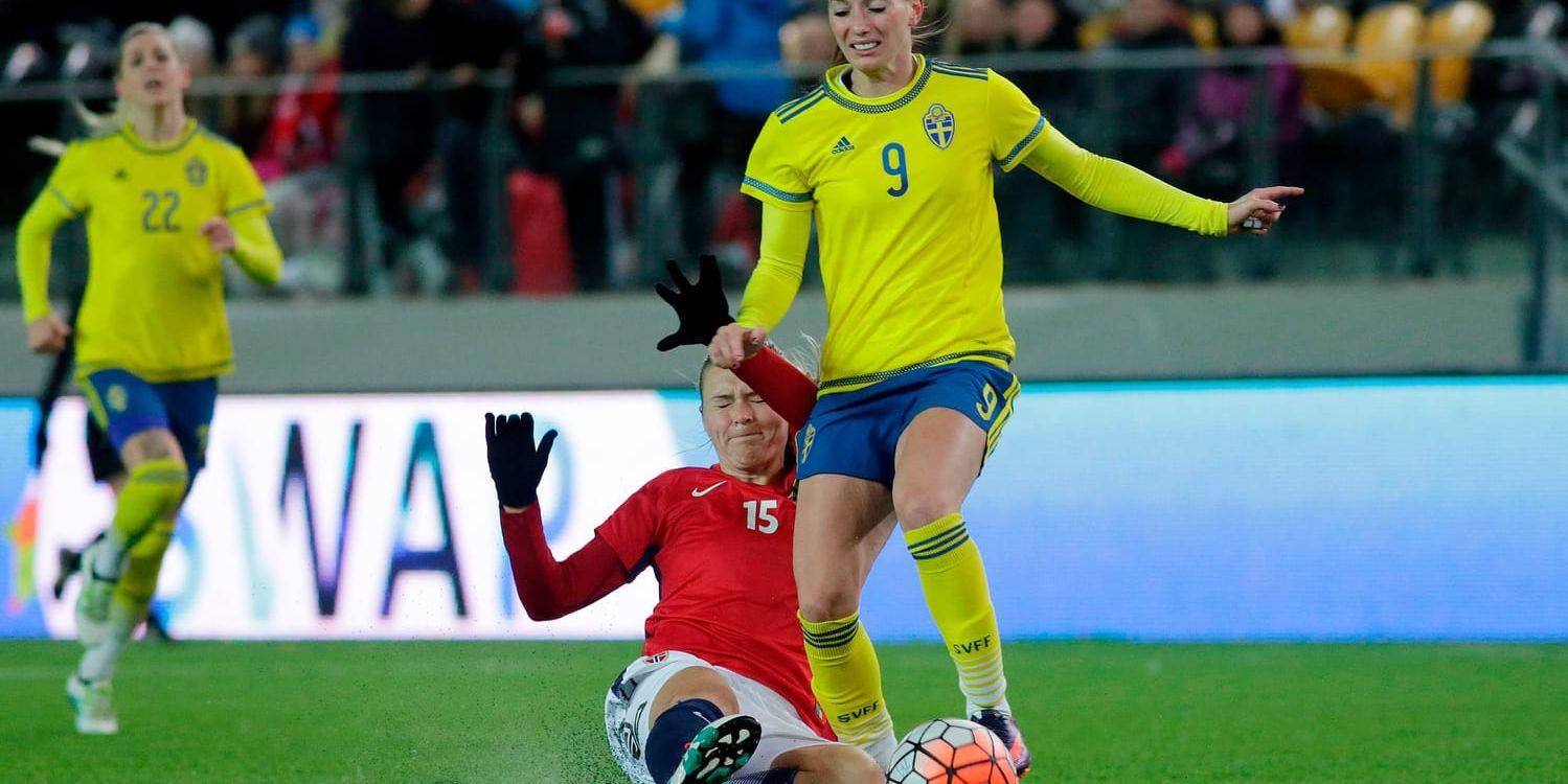 Kosovare Asllani och Sverige får på tisdag sina motståndare i kvalet till VM 2019. Arkivbild.