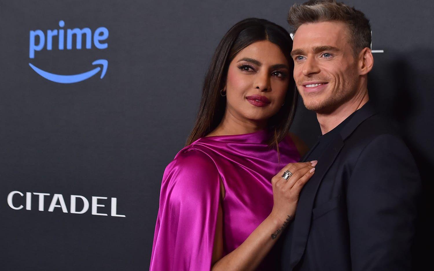 Citadel med Priyanka Chopra Jonas (till vänster) och Richard Madden (till höger) har snart premiär. Arkivbild.