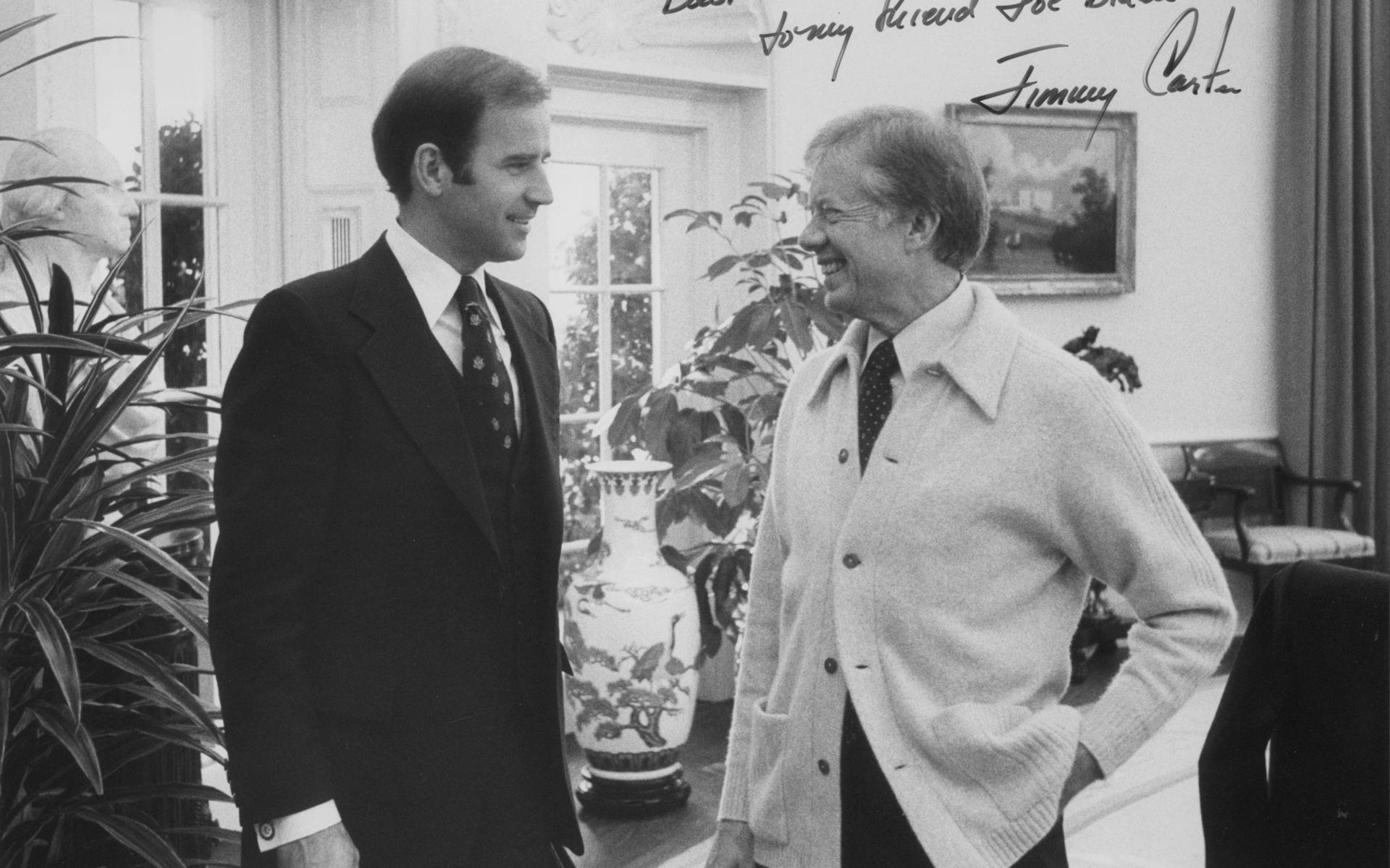Dåvarande senatorn Joe Biden med dåvarande president Jimmy Carter i Ovala rummet i Vita huset.