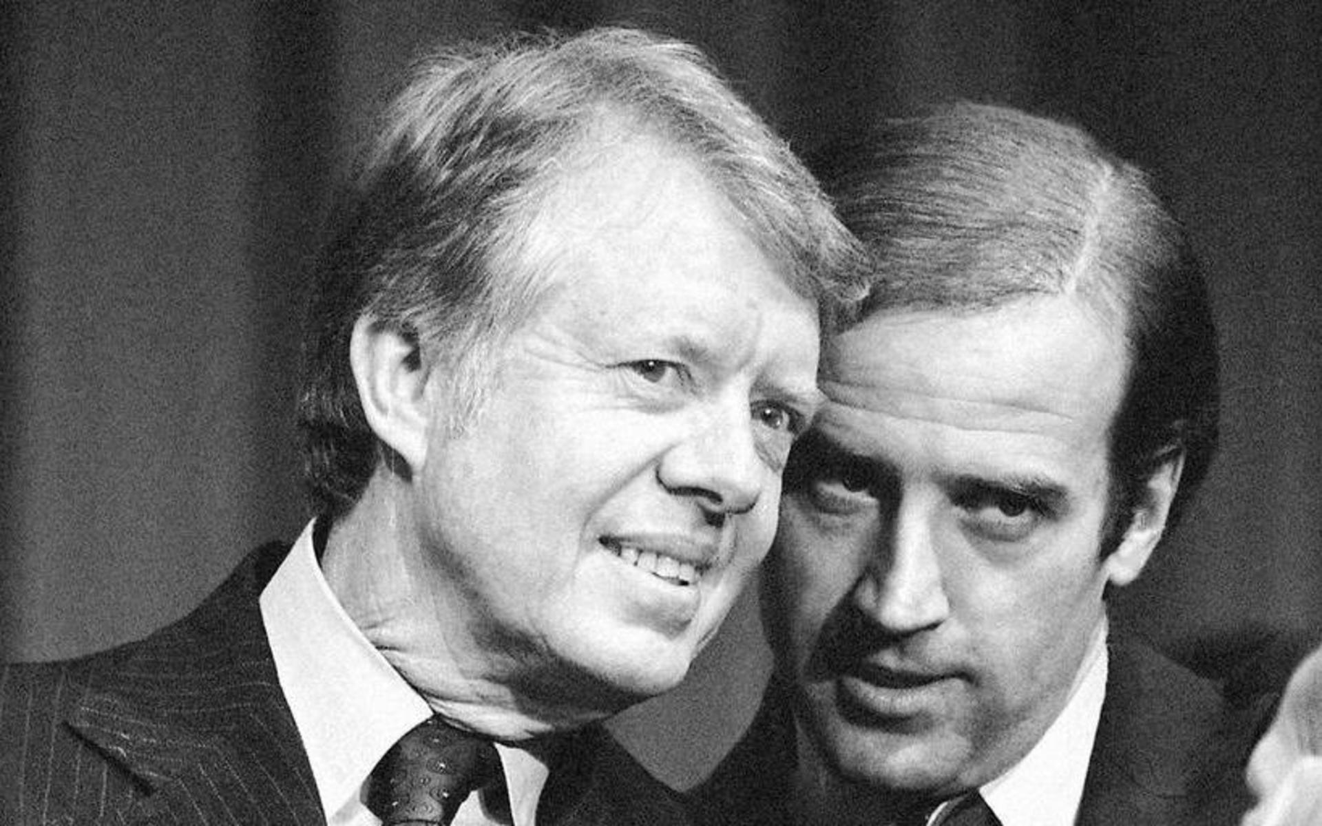 USA:s dåvarande president Jimmy Carter, fotograferad 1978 tillsammans med Joe Biden, som då var Delawares senator.