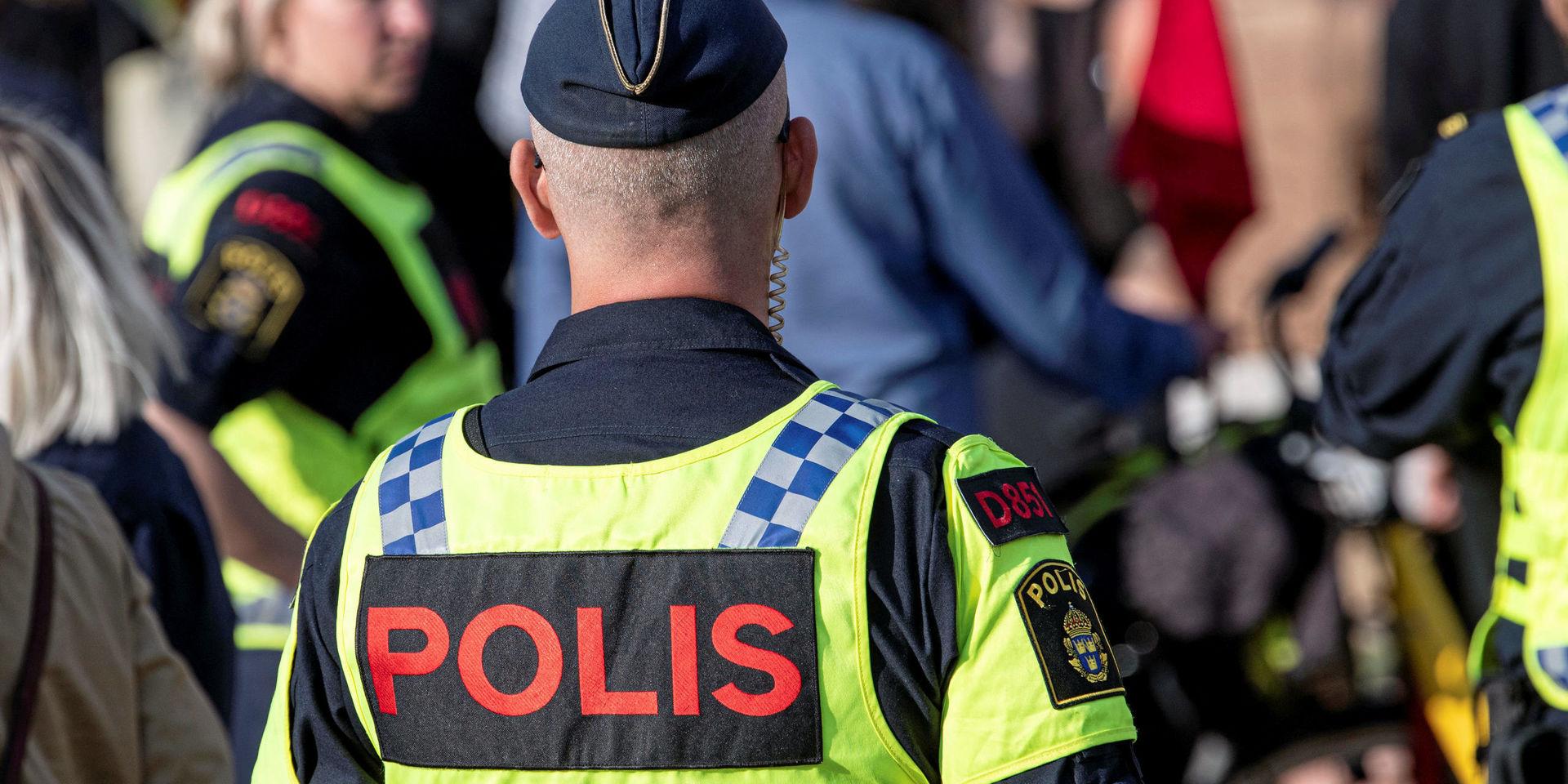 Fler poliser behövs på gatorna i Göteborg, anser insändarskribenten.