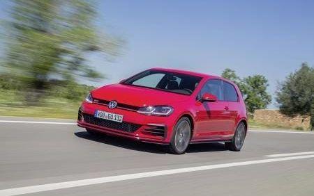 2. Volkswagen, med storsäljaren VW Golf, säljer fortsatt näst mest bilar på den svenska marknaden.  Bild: Volkswagen