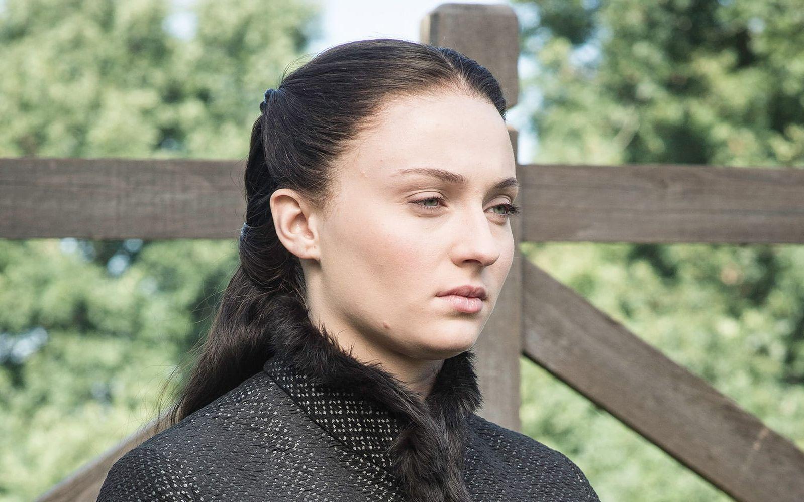 <strong>Sansa Stark:</strong> Så här ser Sophie Turner ut när hon spelar Ned och Catelyn Starks äldsta dotter Sansa i tv-serien. Foto: HBO Nordic