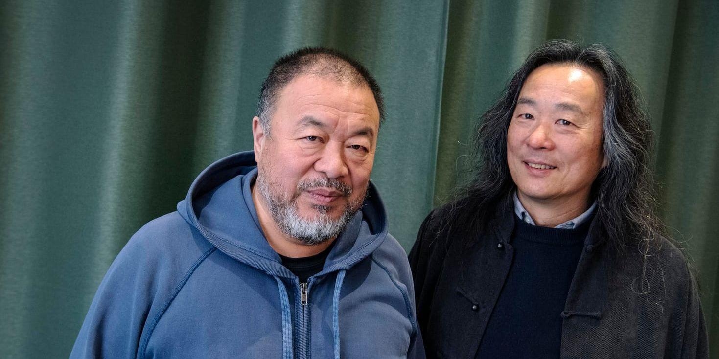 Den kinesiske konstnären Ai Weiwei och poeten Yang Lian är i Malmö för att presentera boken "Konst och människa", där de resonerar kring konst, politik och vad det innebär att vara människa.