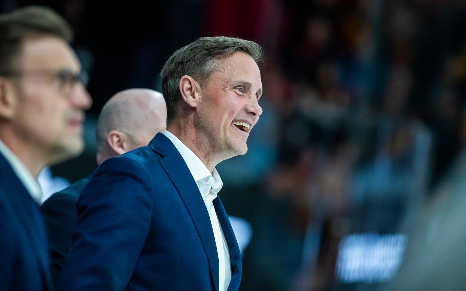 Roger Rönnberg har vunnit den schweiziska ligan med sitt Fribourg-Gottéron. Arkivbild.