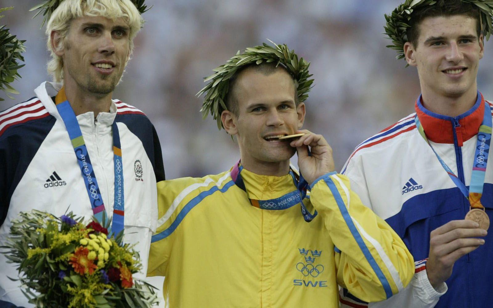 Då: Värmlänningen Stefan Holm vann en rafflande OS-final 2004 i Aten, på höjden 2,36. Samma år fick han även Bragdguldet. Hans personliga rekord: 2,37 (utomhus) och 2,40 (inomhus). Foto: TT