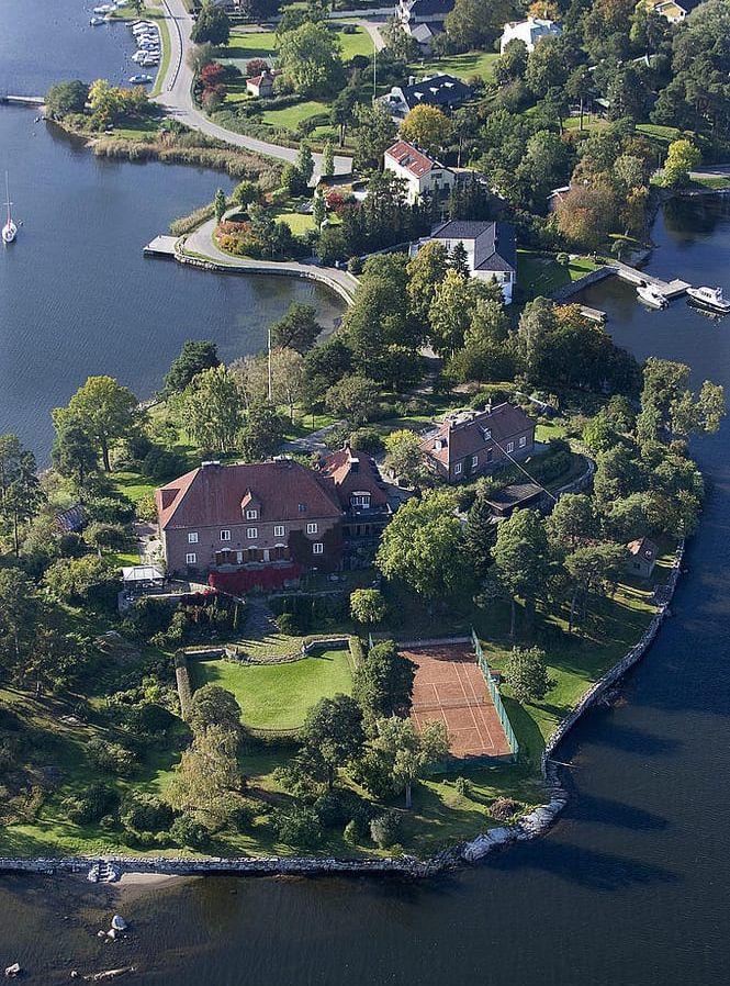 I Danderyd, där Djursholm bland annat ligger, har villapriserna ökat mest i hela Sverige det senaste decenniet.