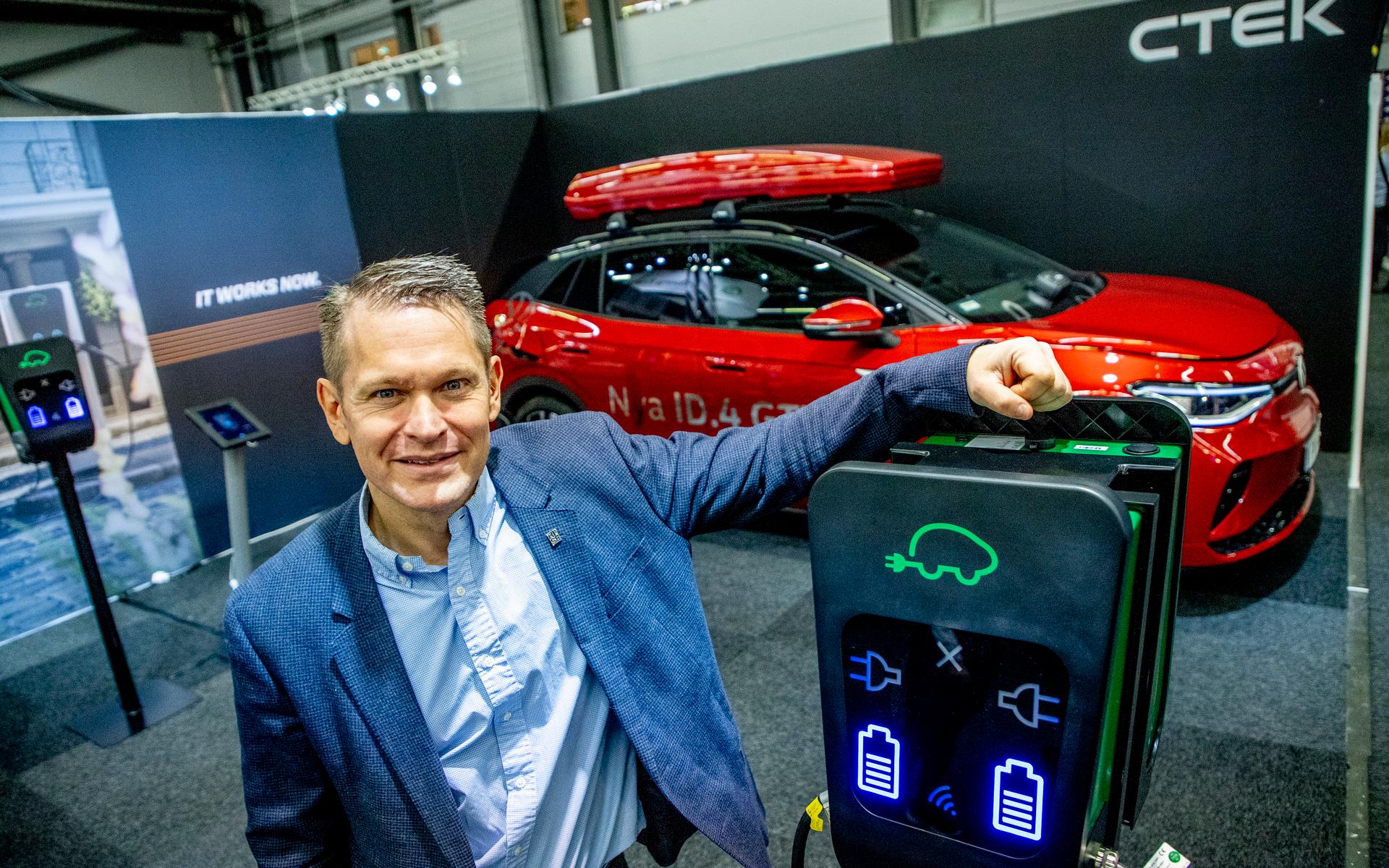 'Men jag skulle inte bli förvånad om man lägger fokus på att elfordonen blivit stillastående i kylan. En och annan fosilbränslebil har säkert också fastnat', säger Stefan Pettersson, enhetschef för elektromobilitet vid forskningsinstitutet RISE.