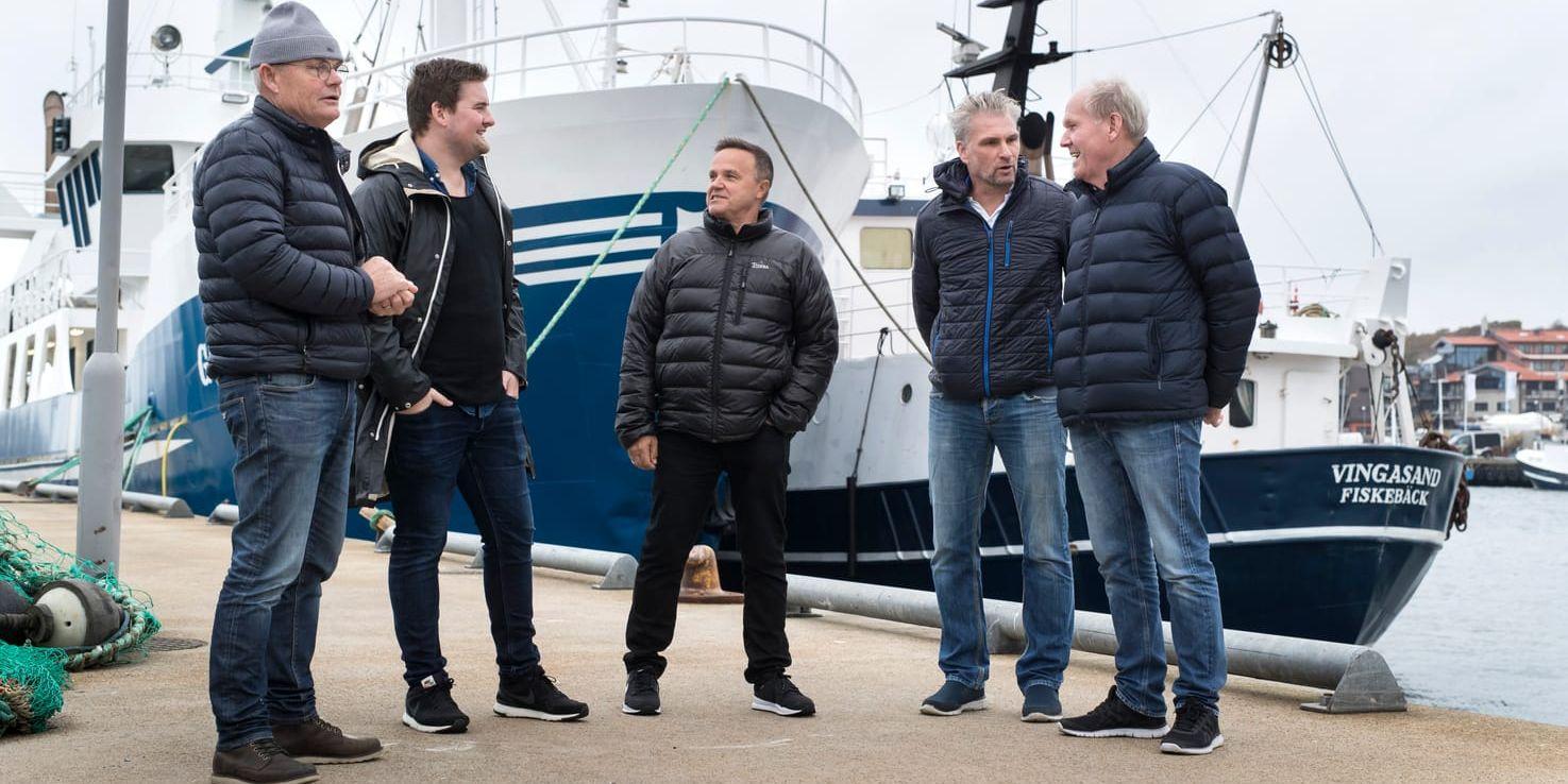 Kurt Claesson, Johannes Claesson, Lars Axelsson, Lars Uno Bryngeld och Robert Ahlström är några av de fiskare i Fiskebäck som drivit frågan om en farledsfördjupning.