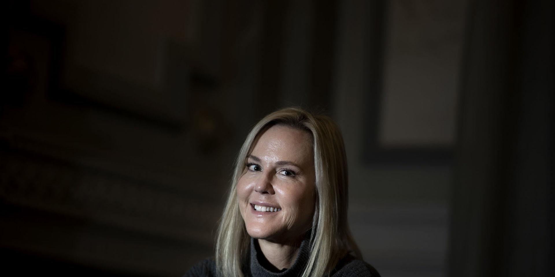 Camilla Grebe nominerades till Svenska deckarakademins pris för sin senaste bok 'Skuggjägaren'. 
