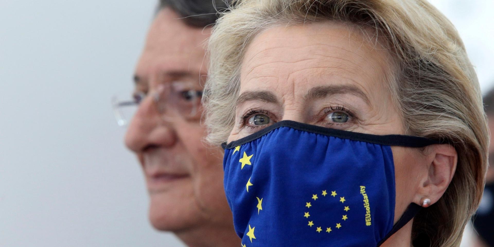 EU-kommissionens ordförande Ursula von der Leyen och Cyperns president Nicos Anastasiades.