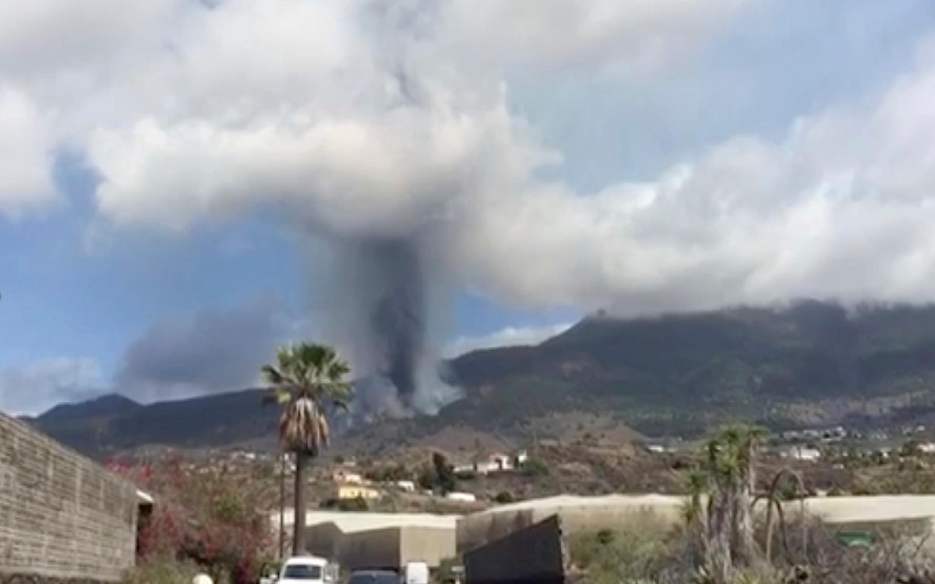 Utbrottet på La Palma filmat av en boende på ön.