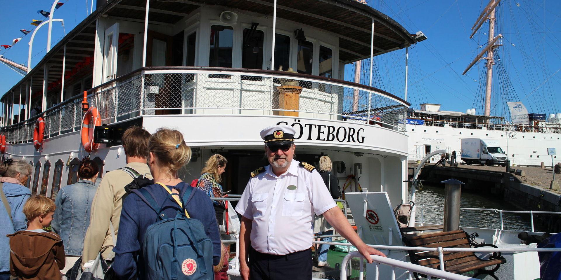En sjöman älskar havets våg. Och det allra mesta i Göran Ruckmans yrkesliv har handlat om båtar och hav. Sjömanslivet har fört honom till många spännande platser runt om i världen, men numera nöjer han sig med att tuffa runt i Göteborgs skärgård.