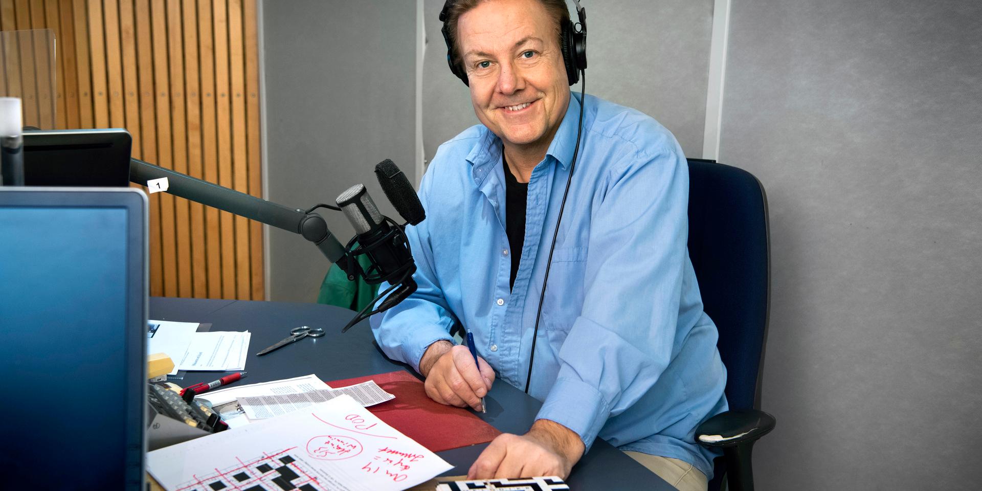 Radioprogramledaren Anders Eldeman har lett Melodikrysset i 26 år.