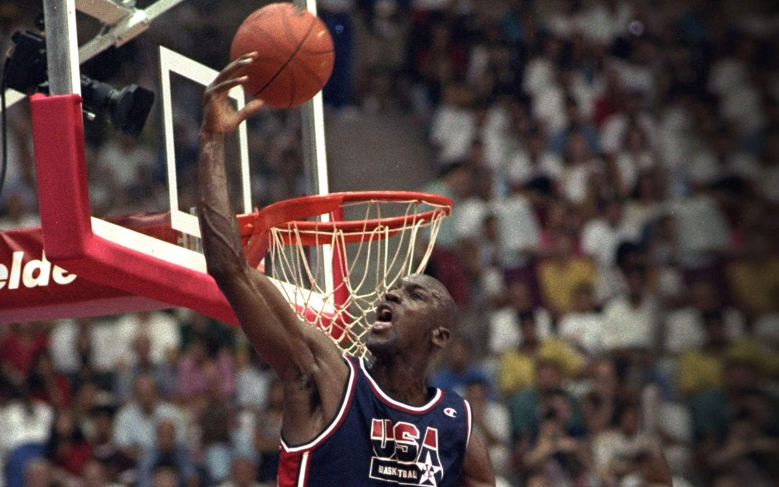 Världens genom tiderna bästa basketspelare, Michael Jordan, var hela spelens största stjärna. Foto: TT