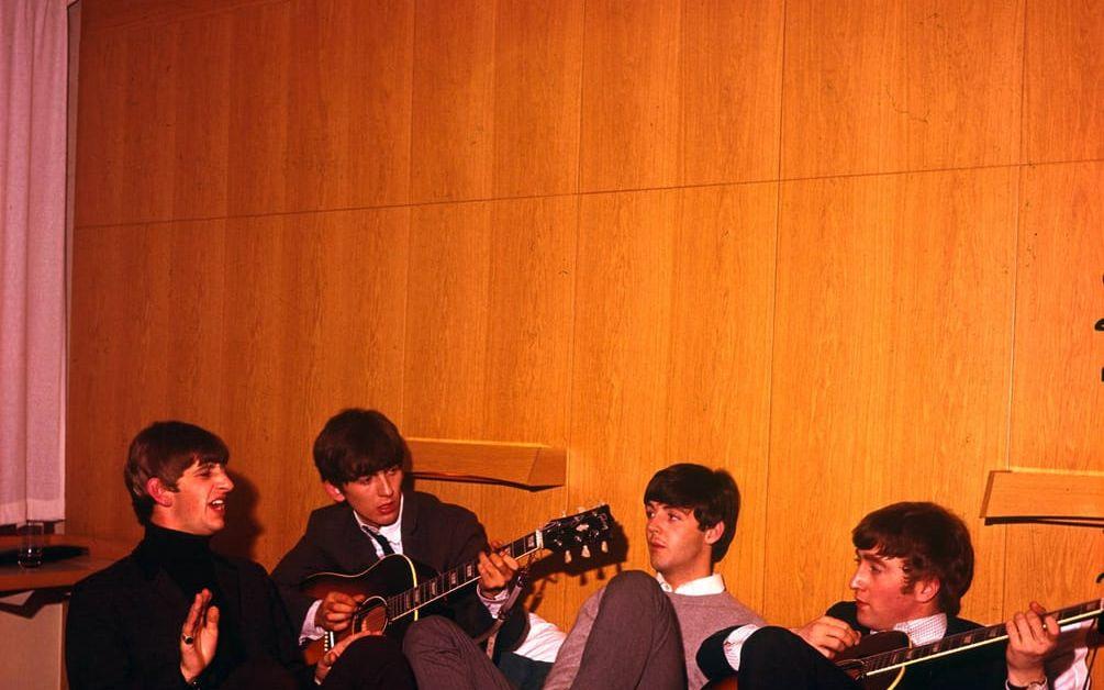 Beatles var inte bara ett bedårande popband utan även ett tajt kompisgäng. Bild: Noble Entertainment.