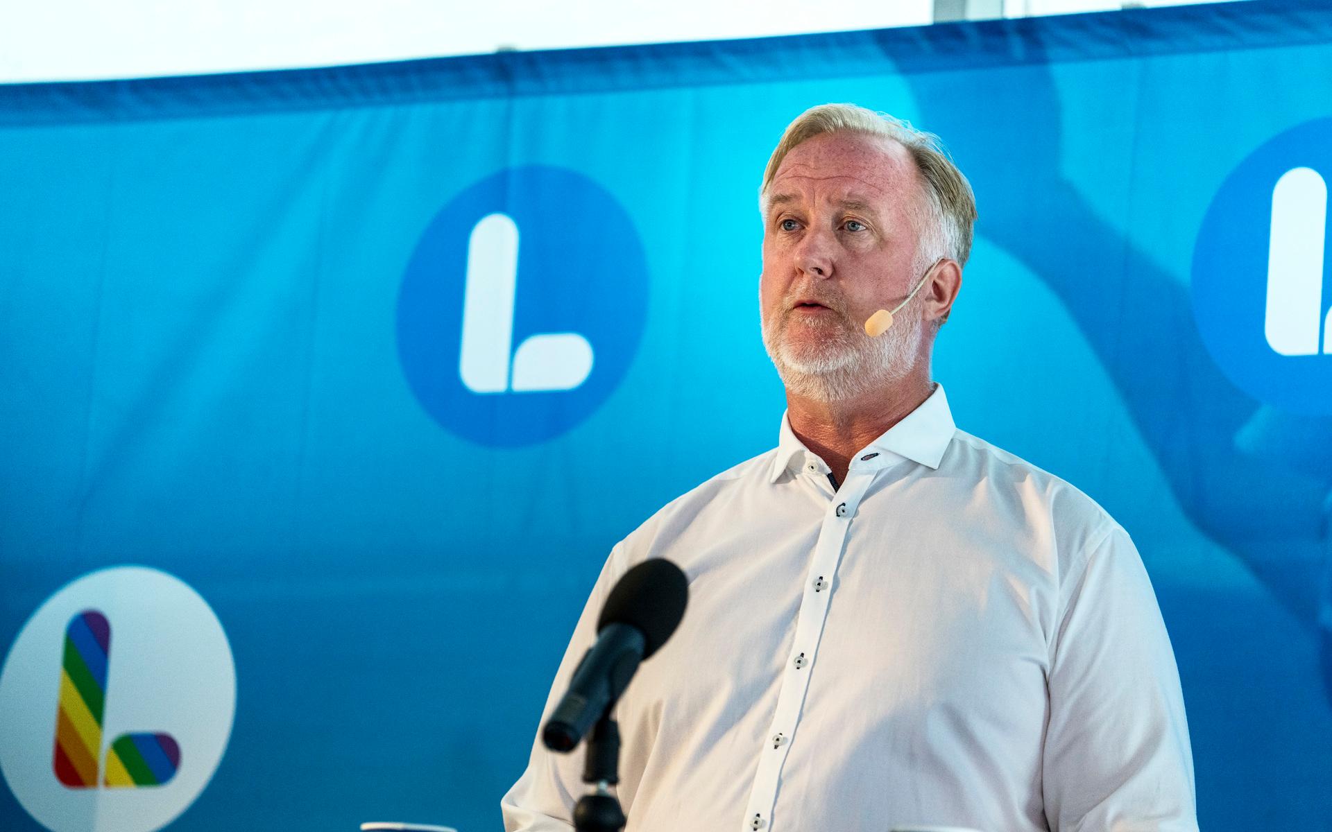 Åkesson (SD) riktade också kritik mot Johan Pehrsons Liberalerna. 