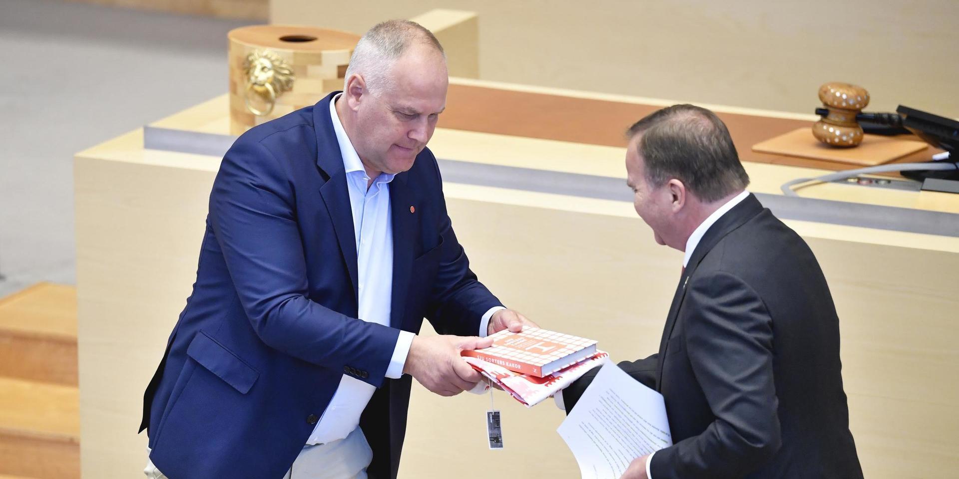 Jonas Sjöstedt partiledare Vänsterpartiet och statsministern Stefan Löfven Socialdemokraterna.