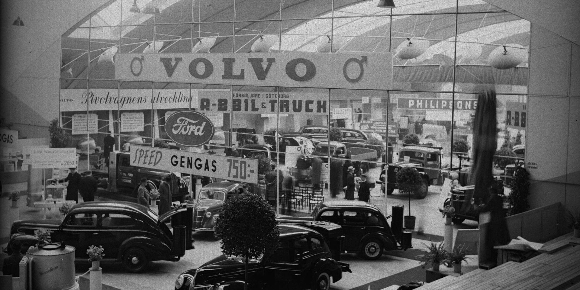 Volvo hade en väldesignad monter vid den stora gengasutställningen i december 1940.