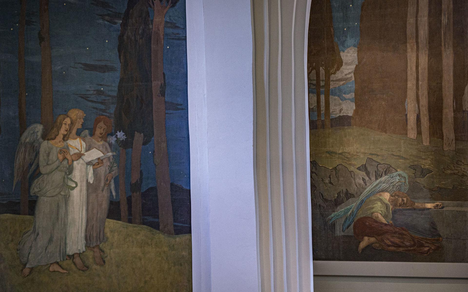 Målningarna har restaurerats och har nu en framträdande plats i kapellet.