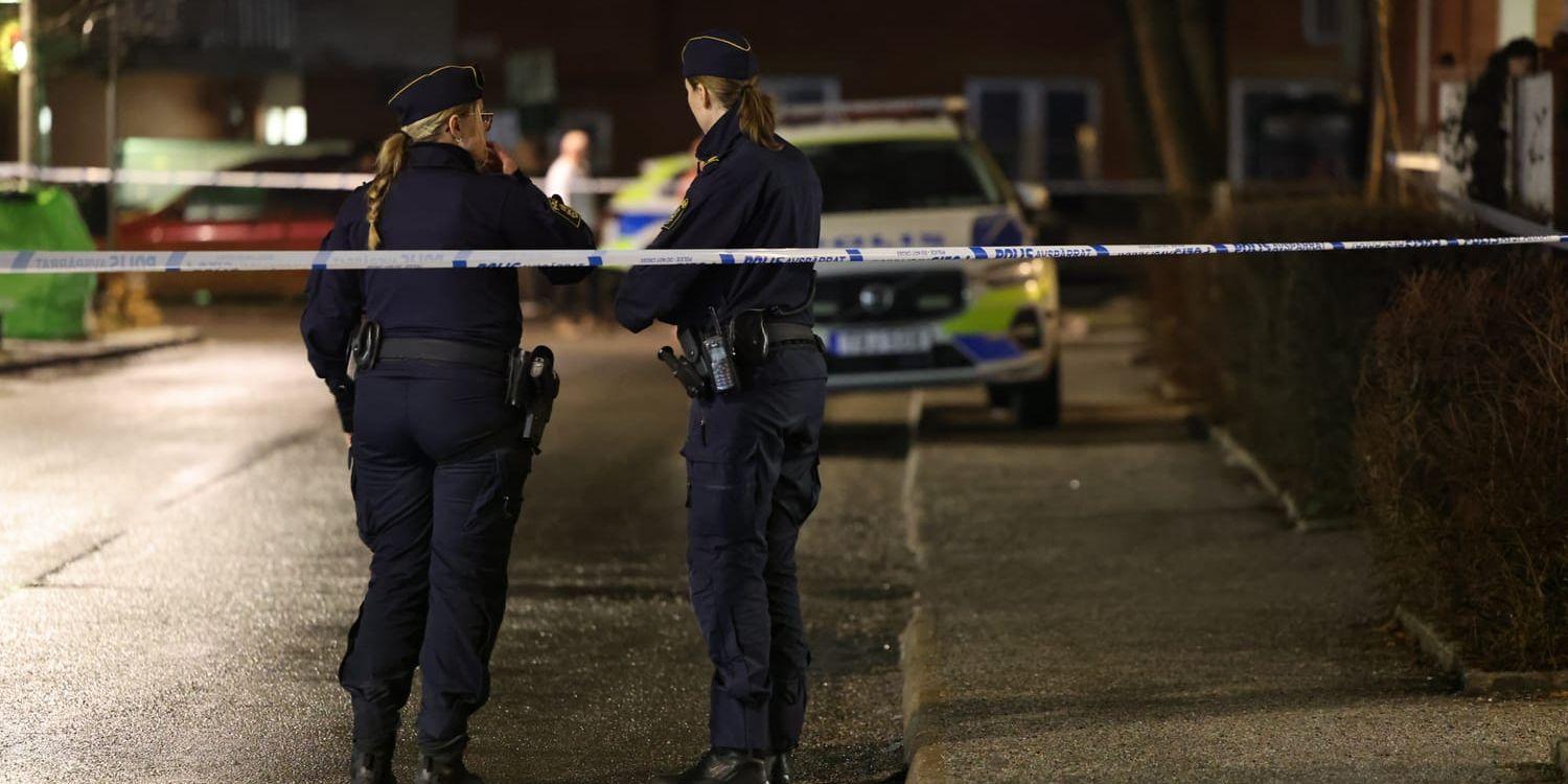 Explosionen under natten till lördagen inträffade i ett trapphus i Skarpnäck i södra Stockholm. 
