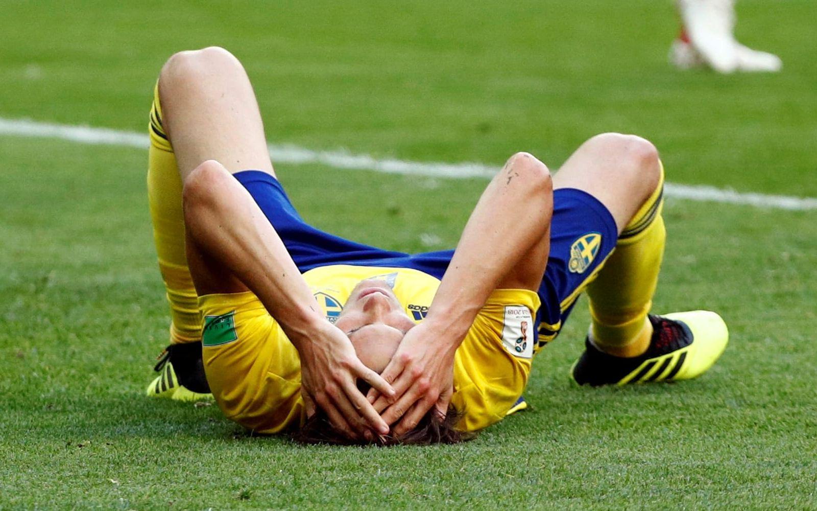 Albin Ekdal stukade foten i åttondelsfinalen mot Schweiz men spelade färdigt matchen. Bild: Bildbyårn.
