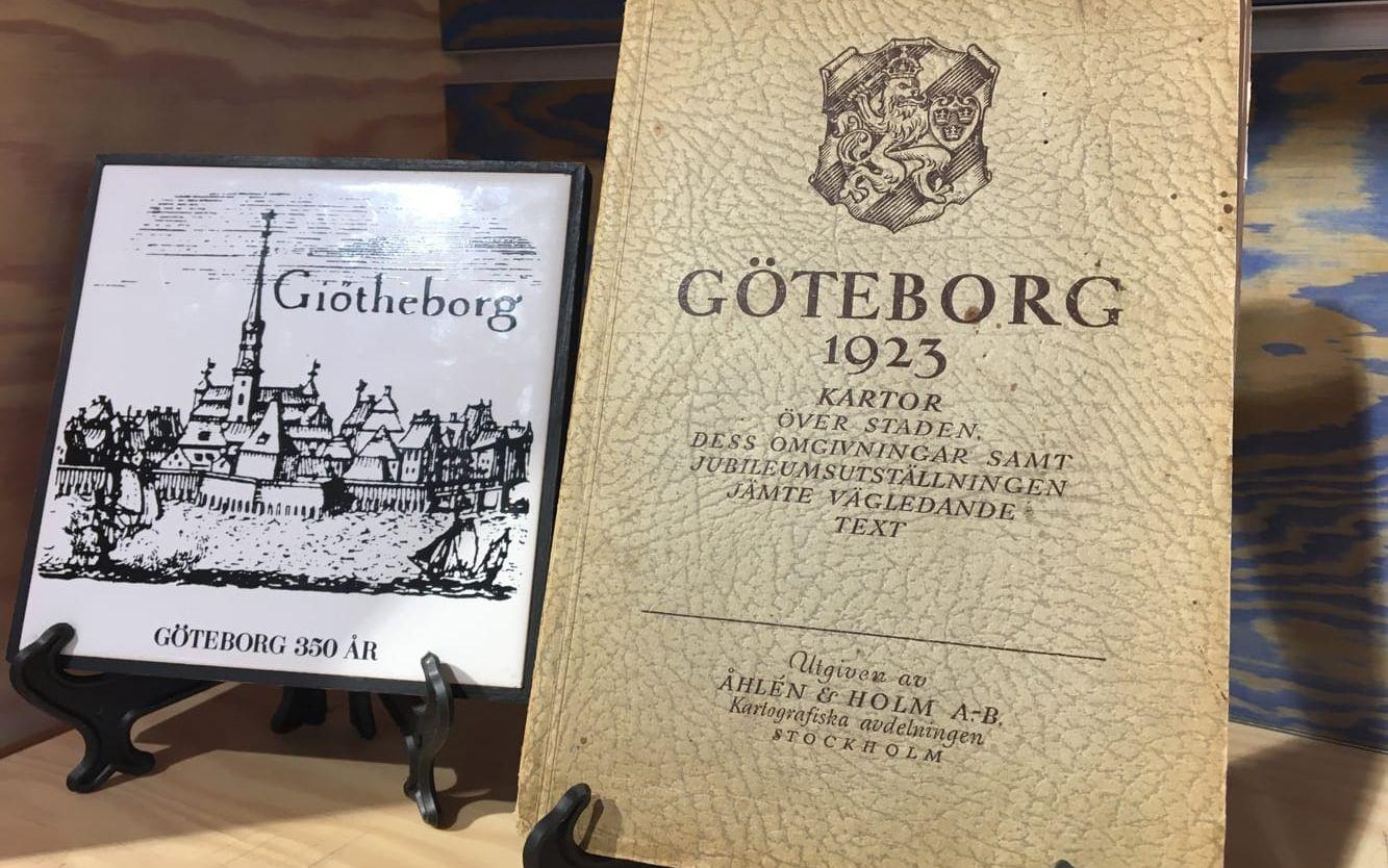 Kartan är från 1923 och visar bland annat Göteborg med omnejd samt jubileumsutställningen från 300-årsfirandet. 