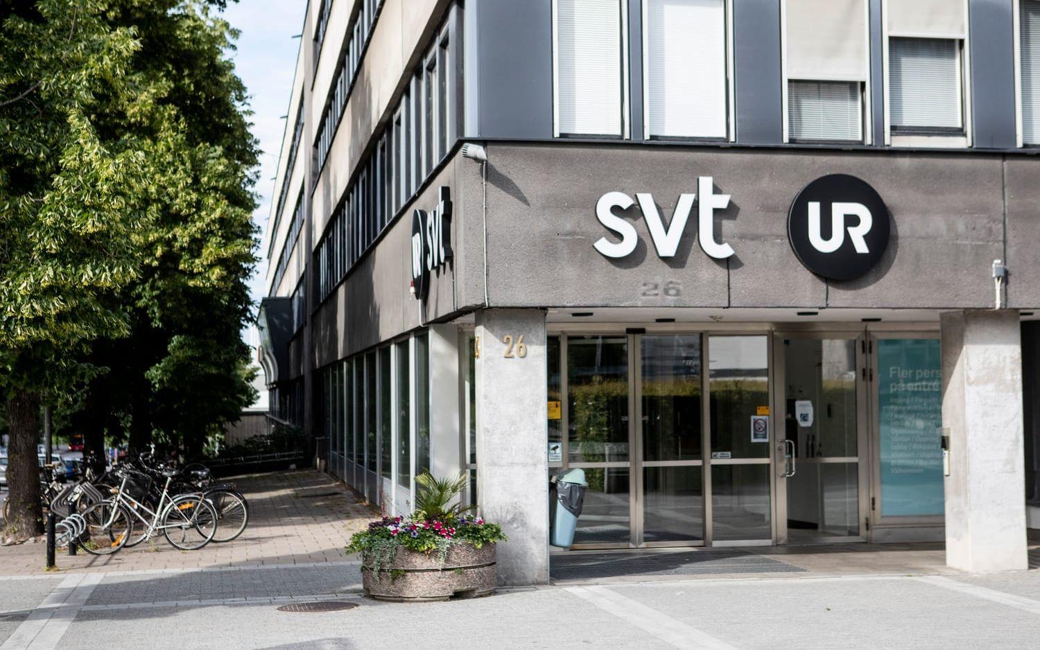 Rödfärg täckte SVT:s entré i morse. Detta är dock en arkivbild.