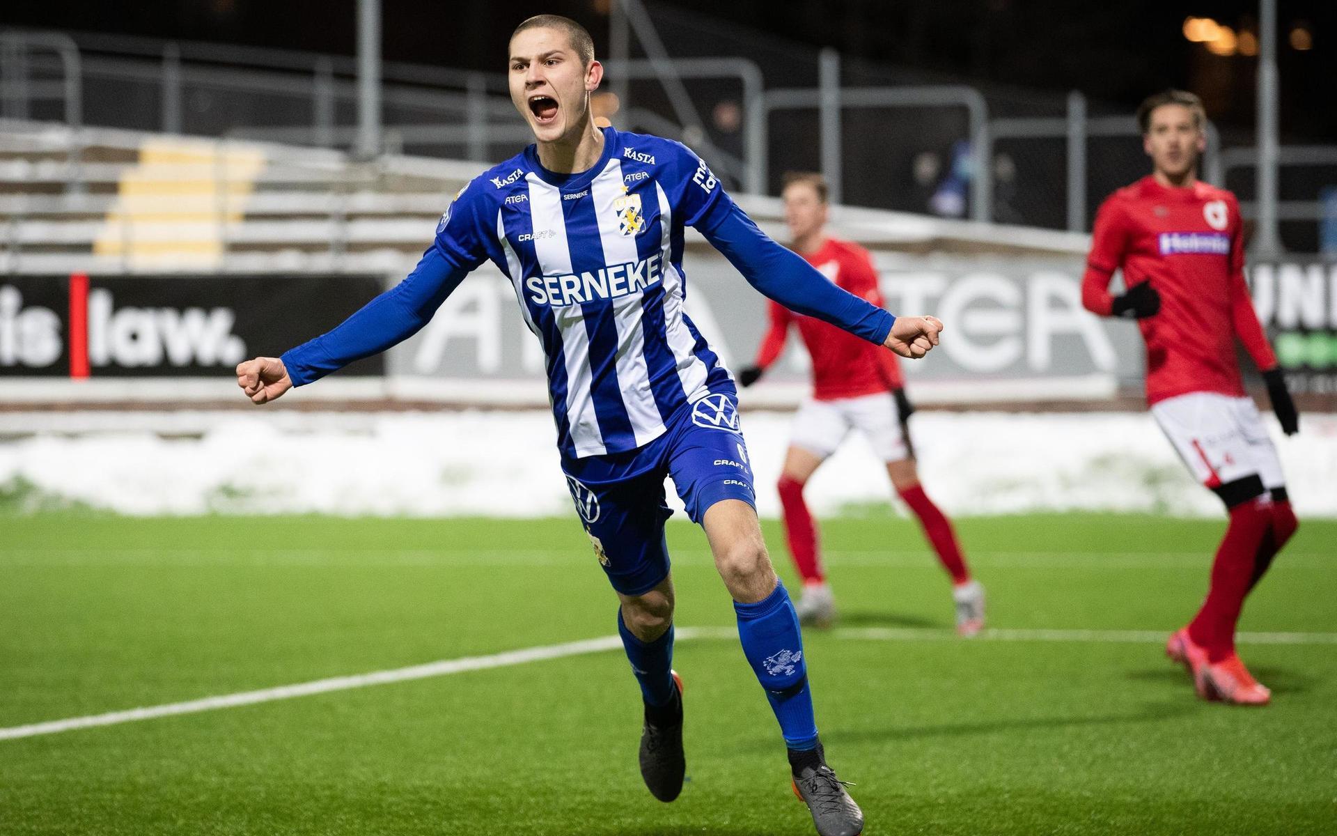  Wikström jublar efter 2–2 under träningsmatchen mellan IFK Göteborg och Degerfors.