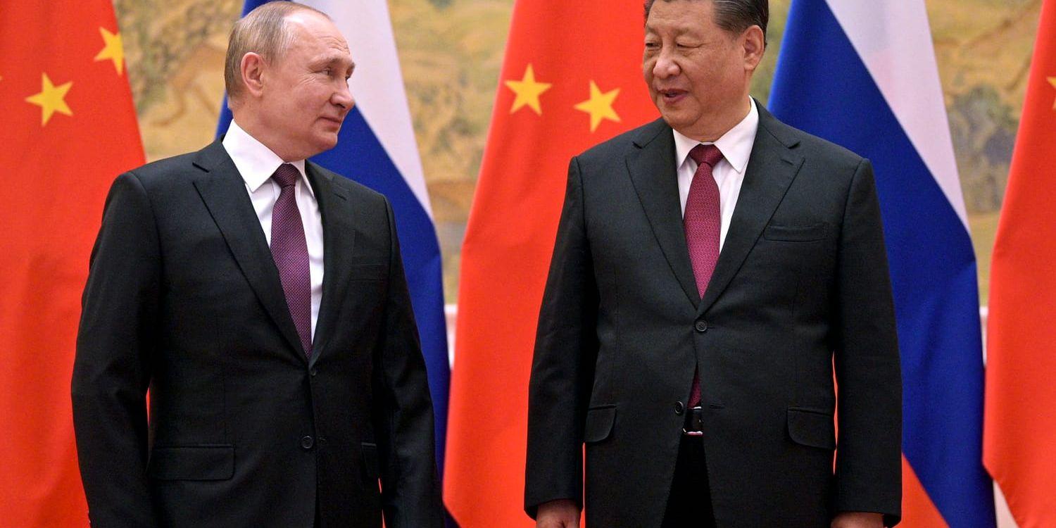 Xi och Putin under ett ryskt besök i Peking i början av februari 2022 – några få veckor innan Ryssland invaderade Ukraina.