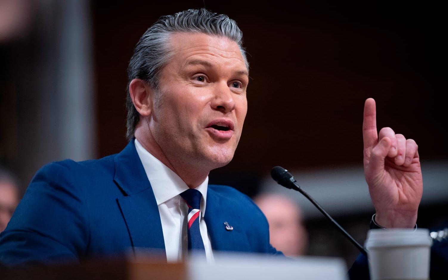 USA:s krigsminister Pete Hegseth under torsdagens utfrågning ett utskott i senaten i USA:s kongress.