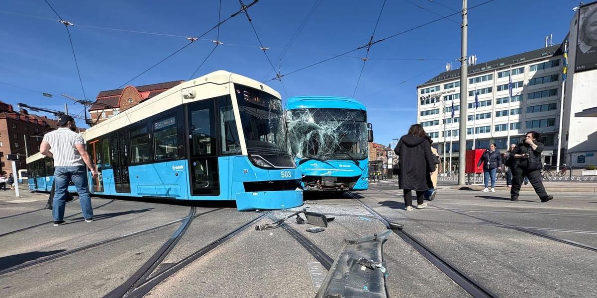 Krock mellan buss och spårvagn orsakade trafikkaos i Göteborg — image 1